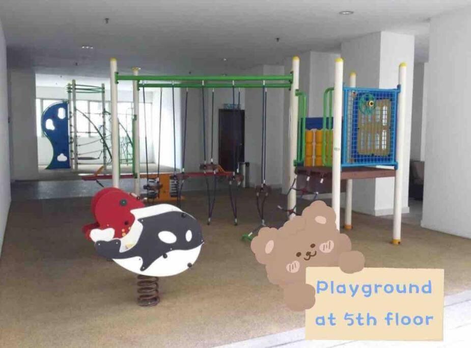 Appartamento Cozy Regalia Kl 吉隆玻 Lrt & Ktm @1 Parking & Wifi Kuala Lumpur Esterno foto