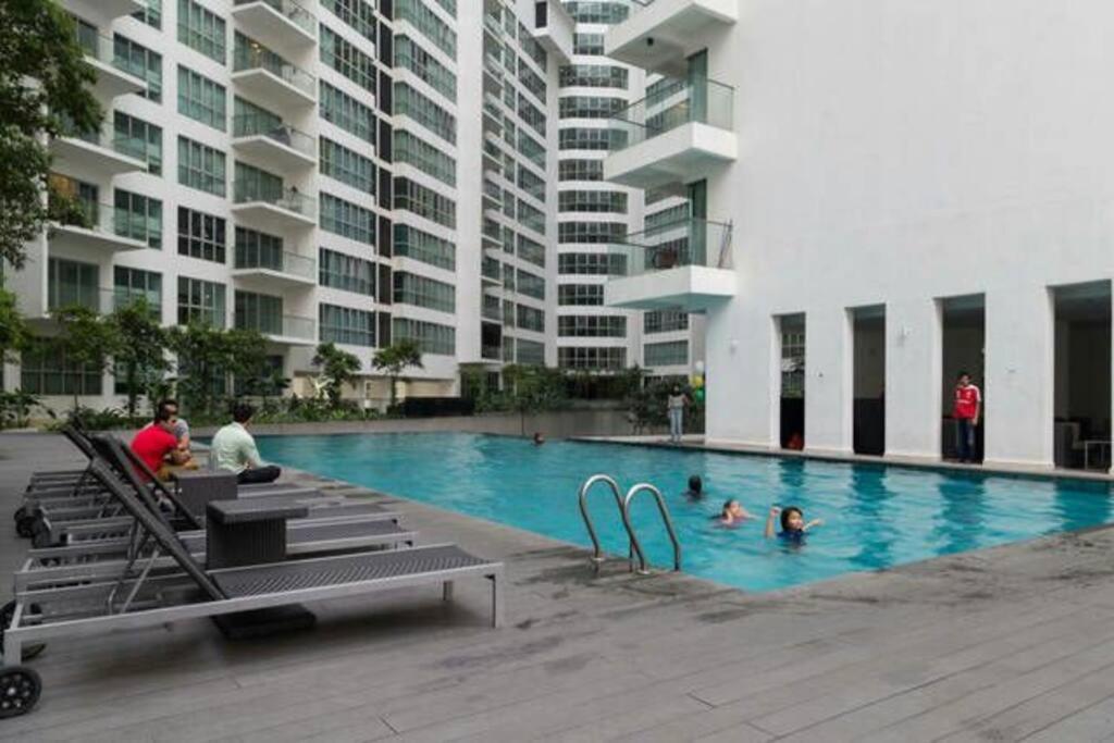 Appartamento Cozy Regalia Kl 吉隆玻 Lrt & Ktm @1 Parking & Wifi Kuala Lumpur Esterno foto
