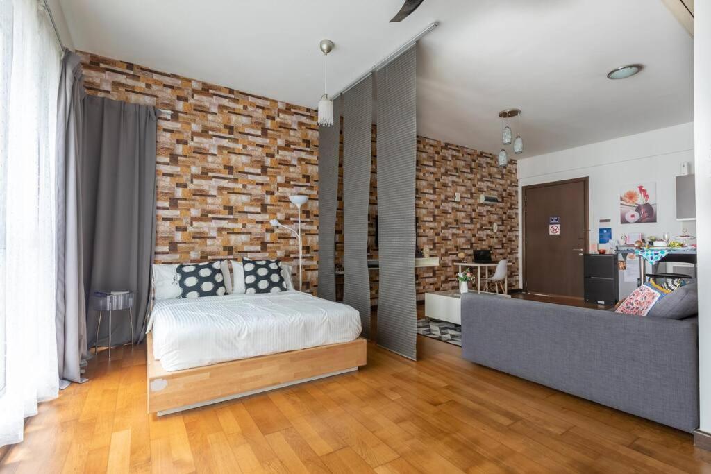 Appartamento Cozy Regalia Kl 吉隆玻 Lrt & Ktm @1 Parking & Wifi Kuala Lumpur Esterno foto